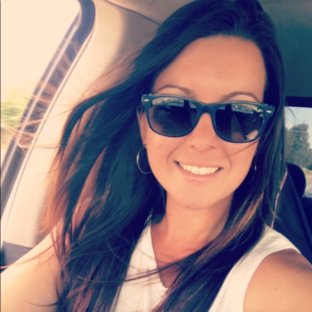 Meet your Posher, Ashley